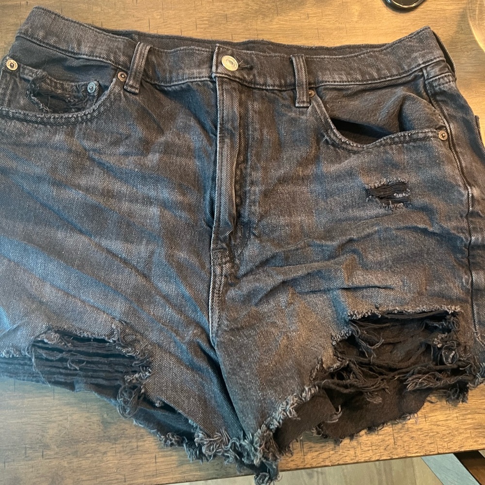 American eagle Black distressed stretch shorts